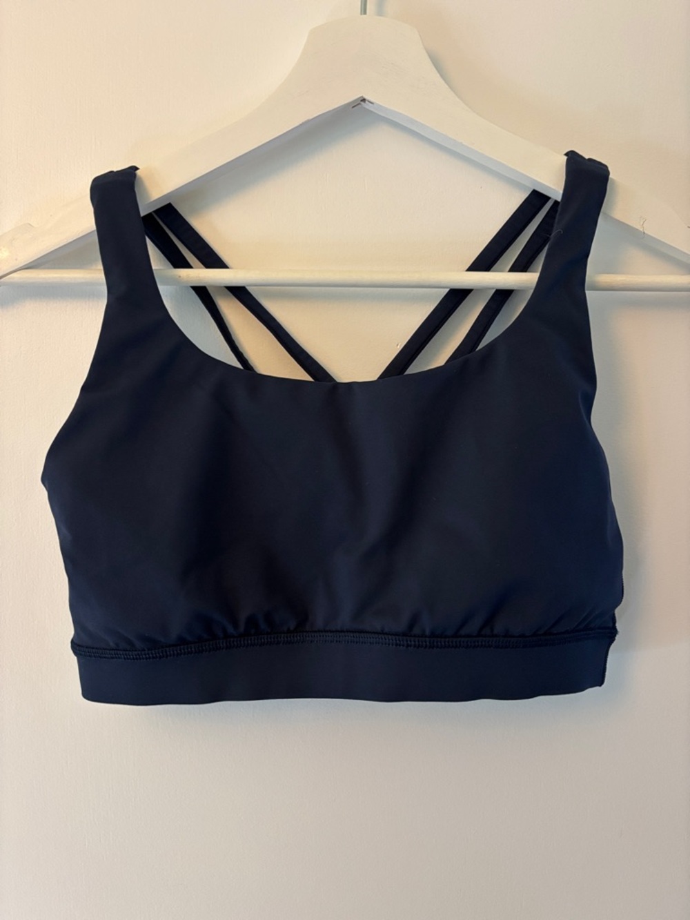 Lululemon Women's Navy Blue Strappy Sports Bralette